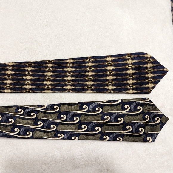 ZIGGURAT Longs Mulberry Neckwear Mens Designer Ties 100% Silk. Made in USA - Picture 2 of 11